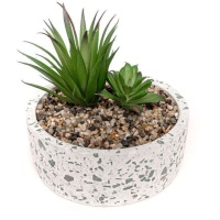 Planta artificial com vaso em granito de 20 x 7 cm de largura